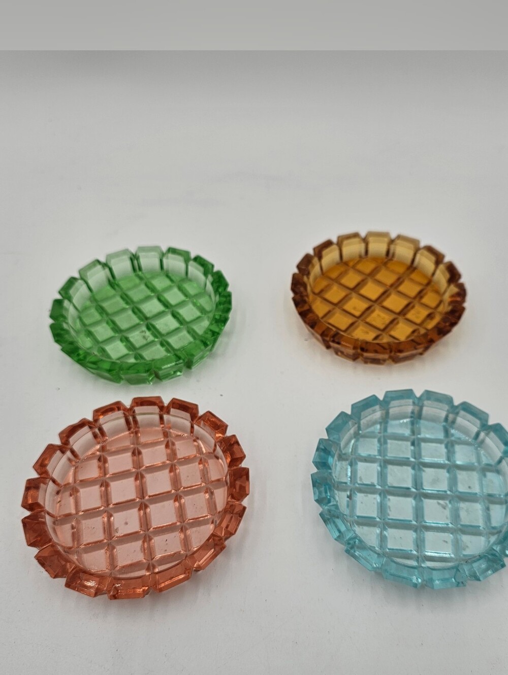 Vintage‑Inspired Colored Glass Ashtrays/Coasters